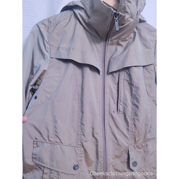 Cole Haan Topaz Iridescent Raincoat Jacket Stow-Away Hood Women's size MEDIUM - Picture 3 of 10